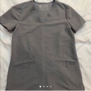 FIGS light grey scrub top size XXS